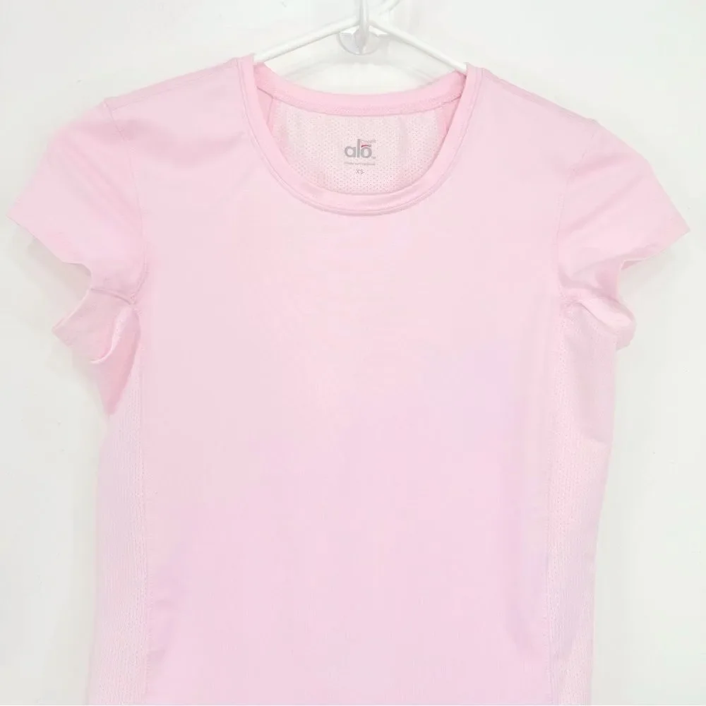 Alo Yoga CoolFit Light Pink Mesh Short Sleeve Stretch Performance Athetic Shirt